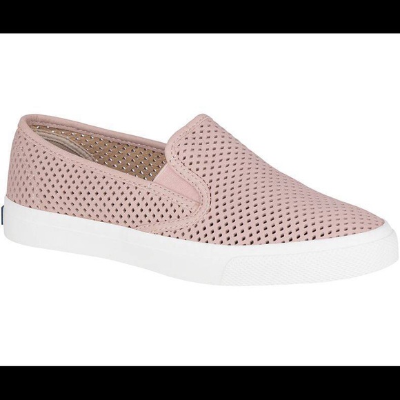 Sperry Shoes - NWOT Sperry Seaside Perforated Pink/Blush